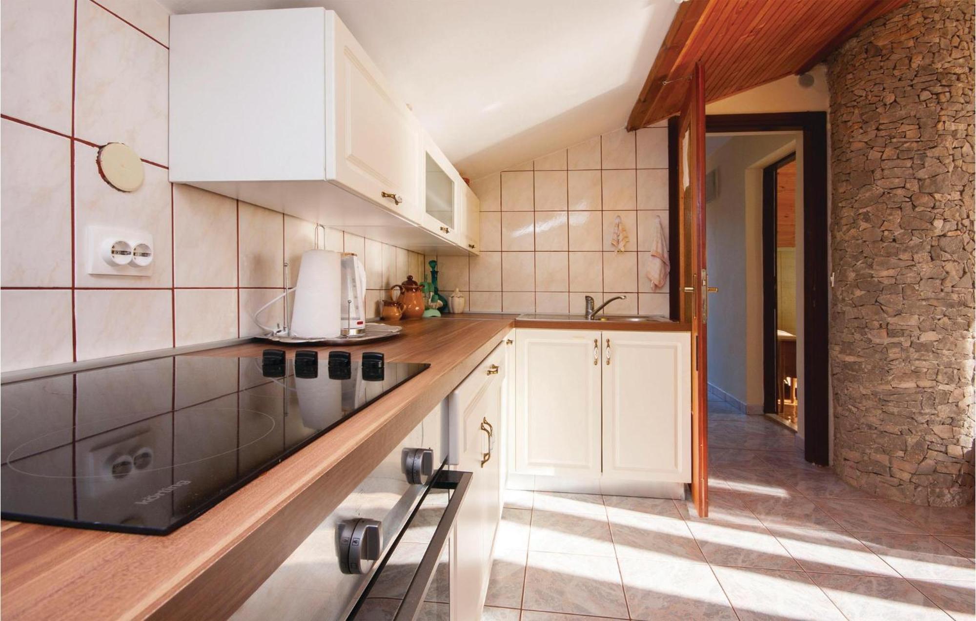 Awesome Apartment In Jadrija With Wifi Exterior photo