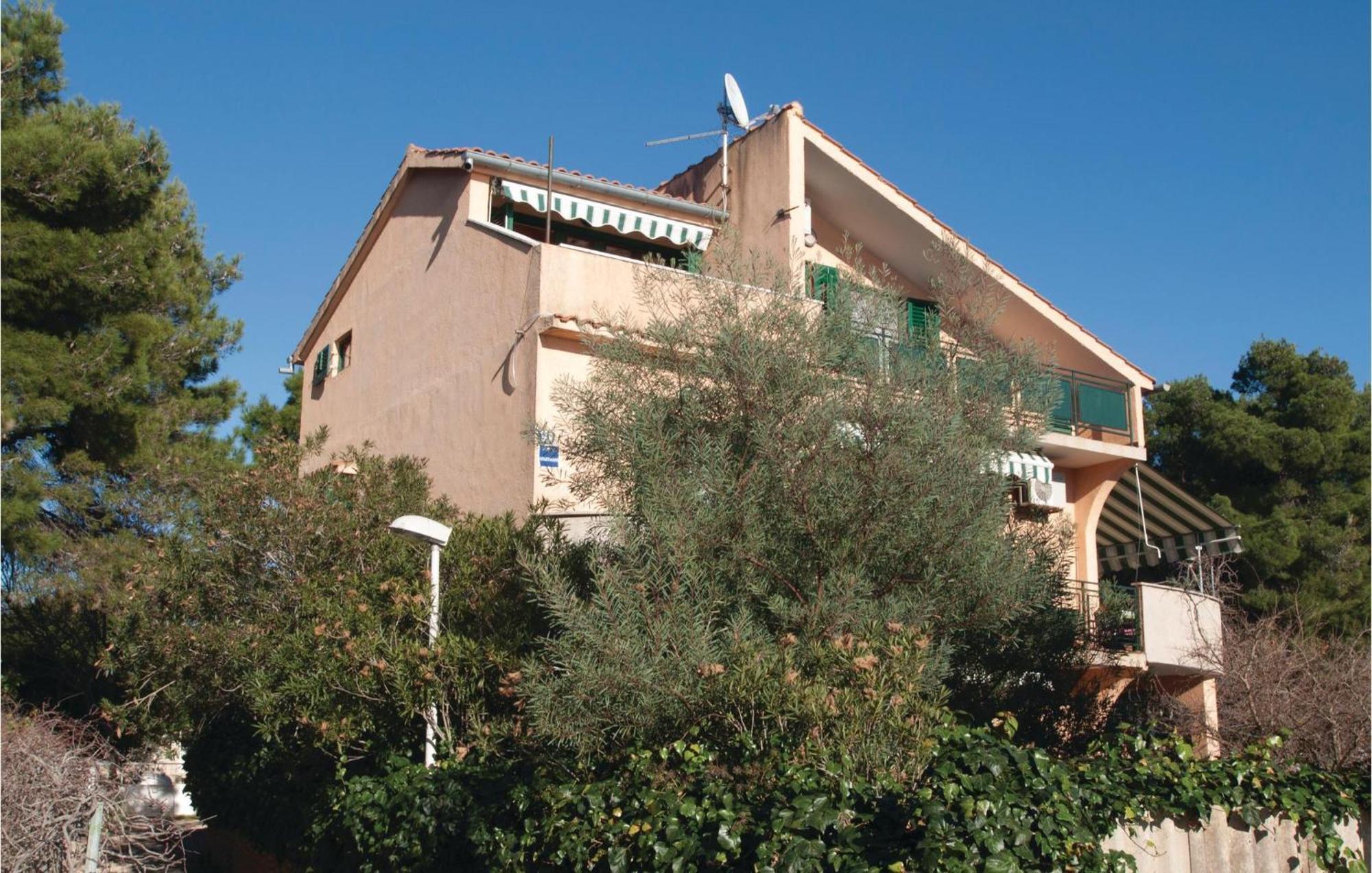 Awesome Apartment In Jadrija With Wifi Exterior photo